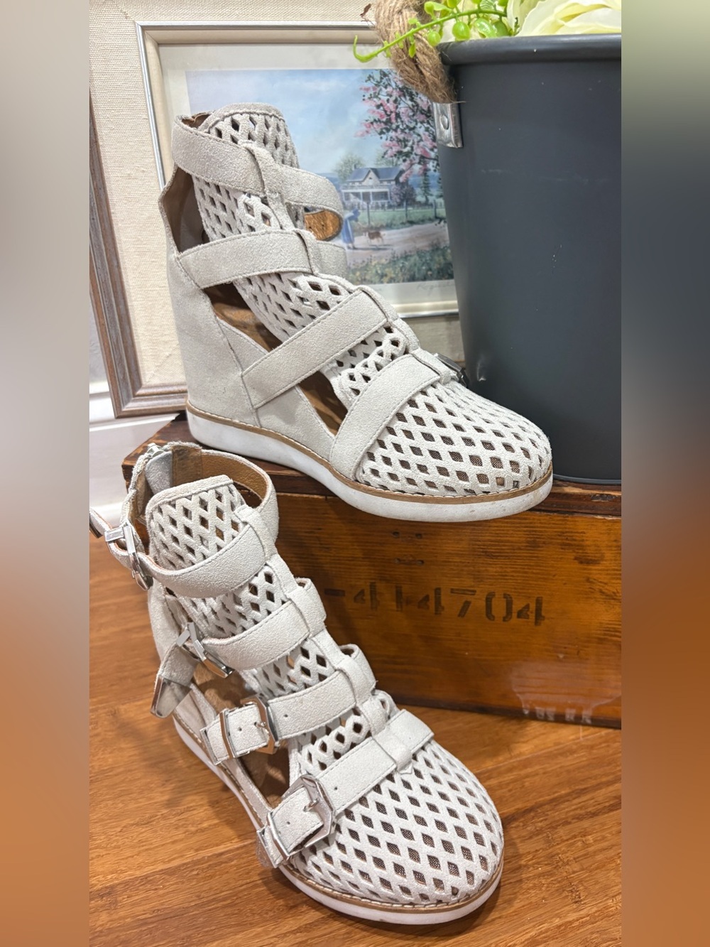 Ibiza Jeffrey Campbell Wedges Stone Color Cutout Mesh Buckled Straps Suede 7